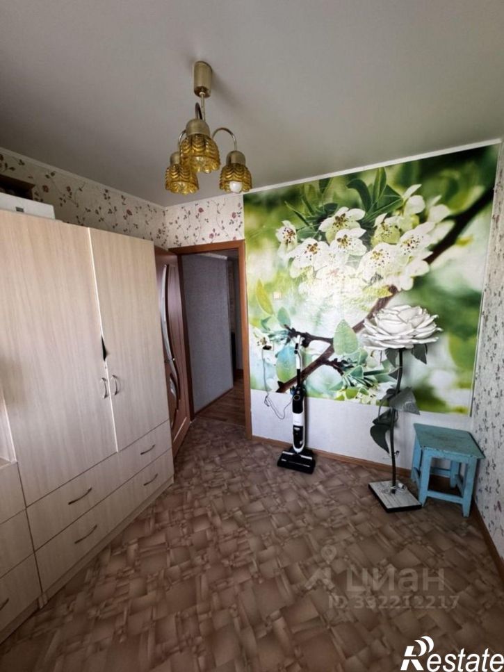 4-комн квартира Новоалтайск, 8-й микрорайон, 14