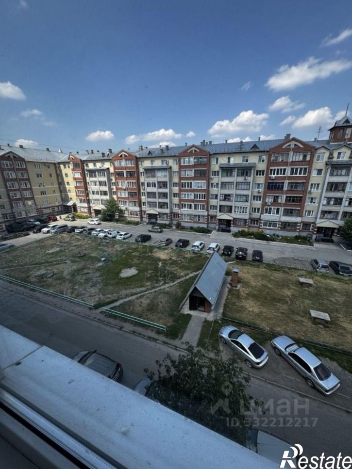 4-комн квартира Новоалтайск, 8-й микрорайон, 14