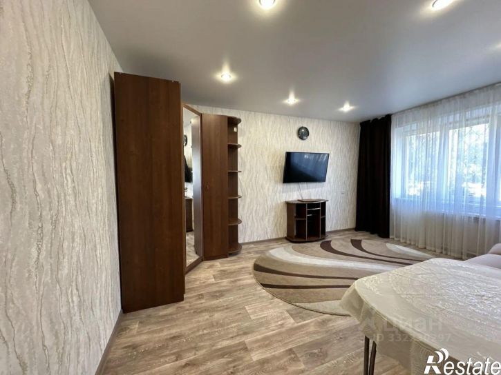 1-комн квартира Ленинградская улица, 37,  д. 37
