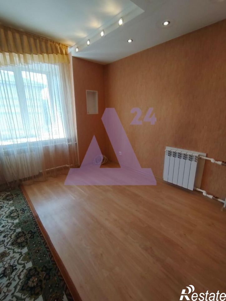 2-комн квартира улица Космонавтов, дом 15
