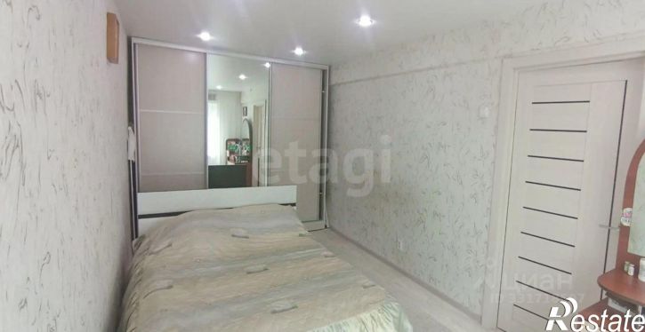 2-комн квартира улица Александра Матросова, 75,  д. 75