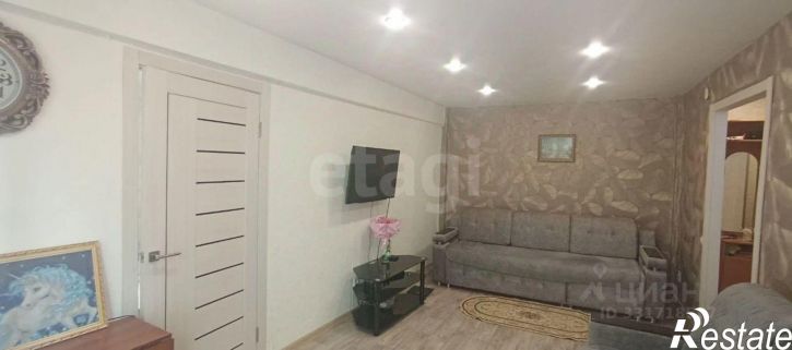 2-комн квартира улица Александра Матросова, 75,  д. 75