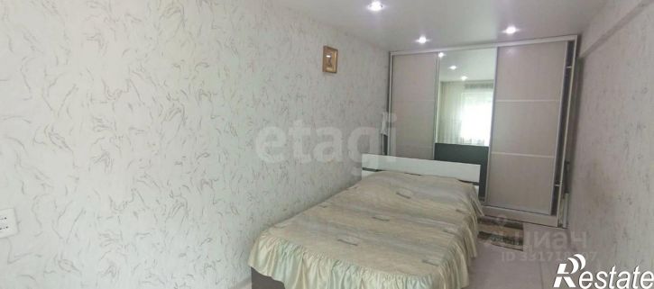 2-комн квартира улица Александра Матросова, 75,  д. 75