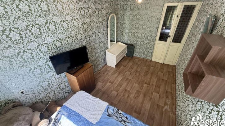 2-комн квартира ул 7 микрорайон, 13,  д. 13
