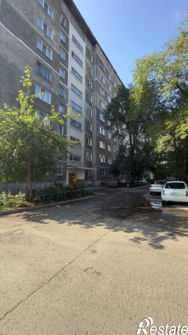 3-комн квартира улица Машиностроителей, 13/1,  д. 13/1