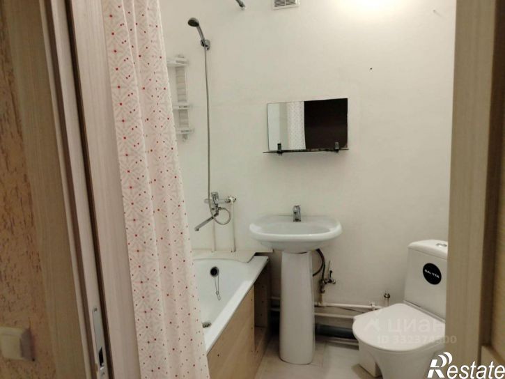 1-комн квартира улица Анатолия, 41В,  д. 41В