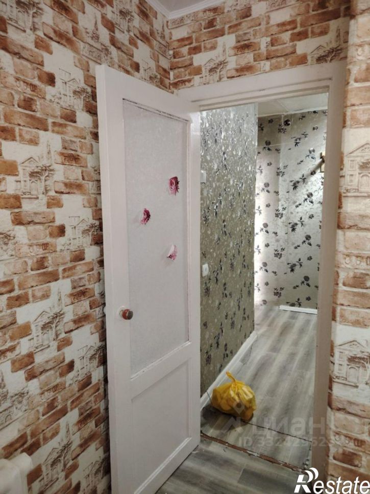 2-комн квартира улица Космонавтов, 13,  д. 13