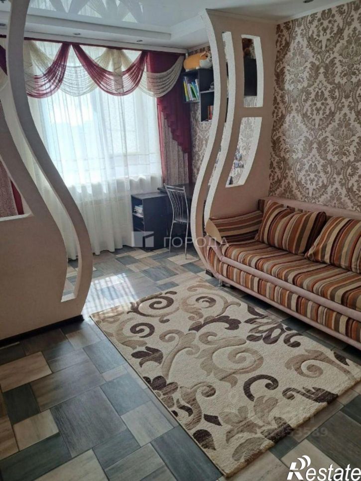 4-комн квартира В кв-л, 25,  д. 25