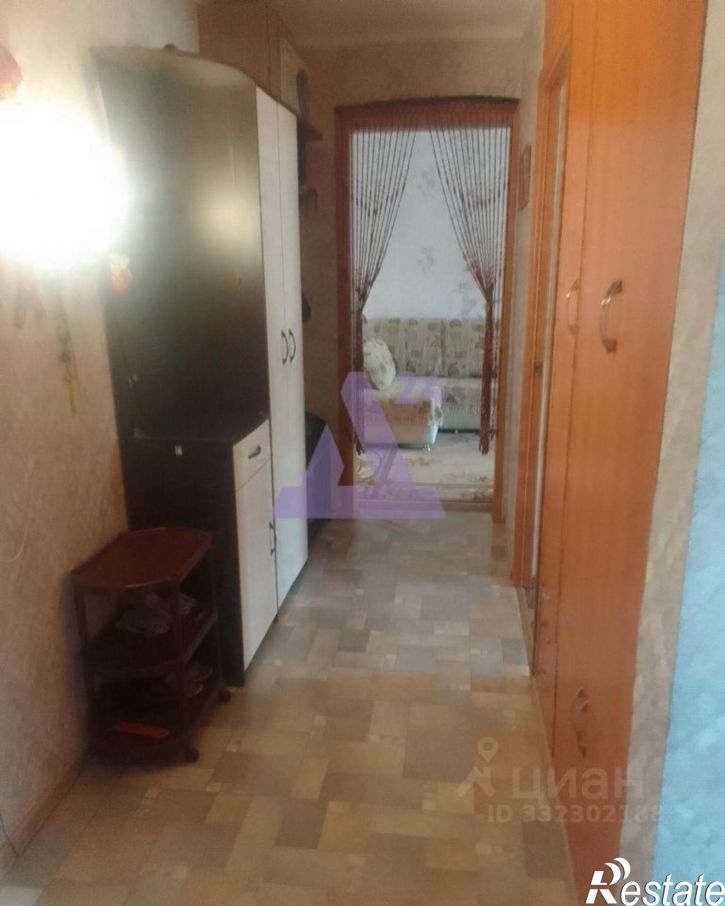3-комн квартира ул 7 микрорайон, 22,  д. 22