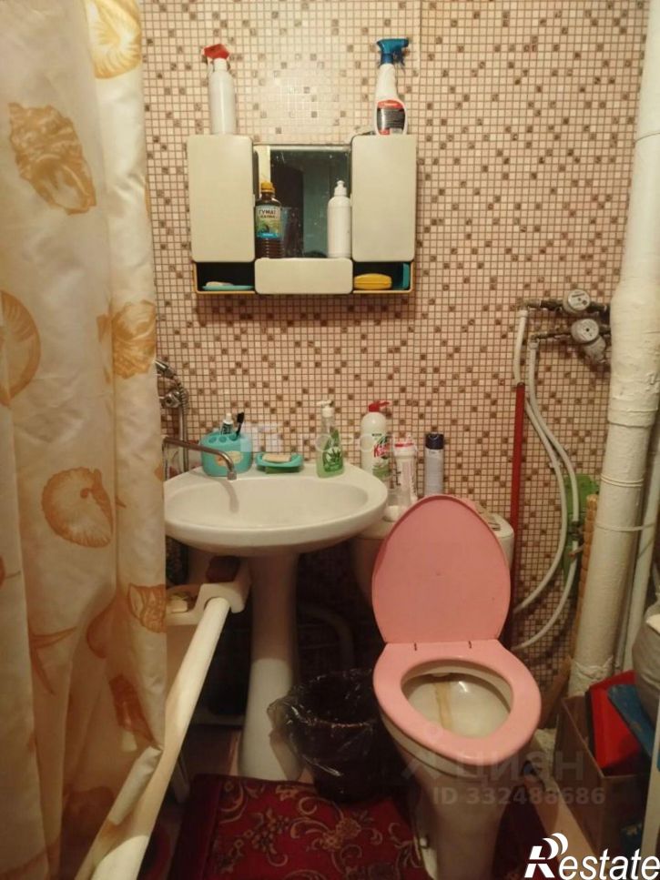 1-комн квартира ул 7 микрорайон, 18,  д. 18
