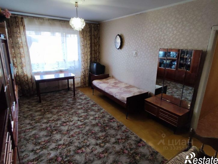 2-комн квартира улица Владимира Короленко, 27,  д. 27