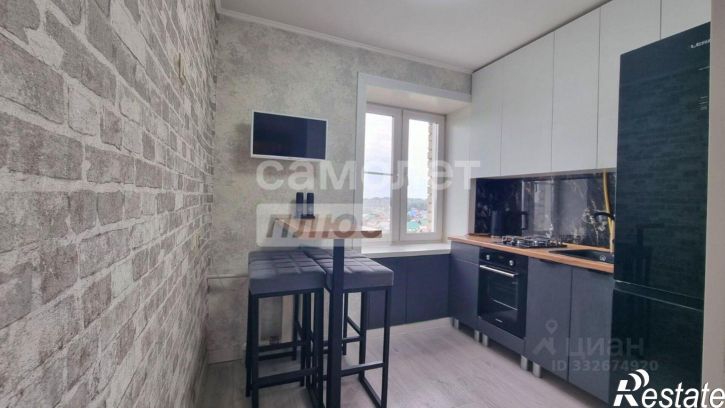 2-комн квартира Ударная улица, 27,  д. 27