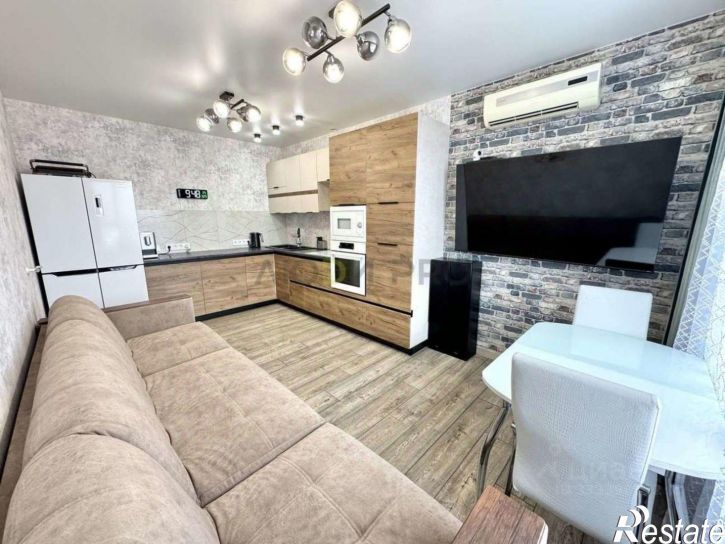 3-комн квартира улица Чайковского, 35,  д. 35