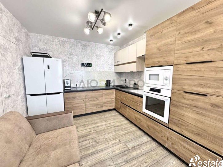 3-комн квартира улица Чайковского, 35,  д. 35
