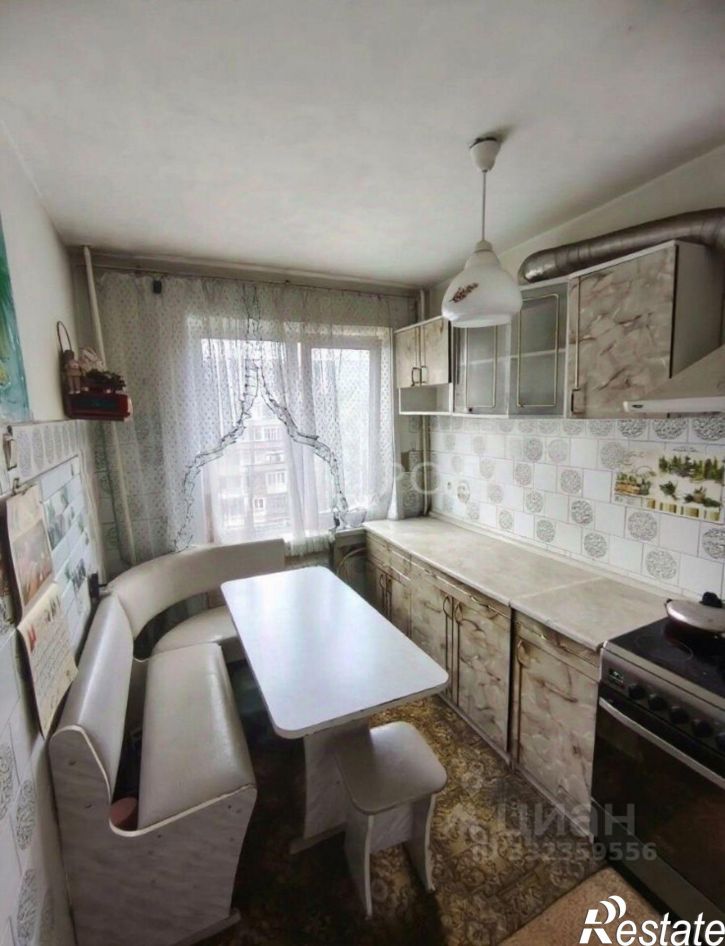 3-комн квартира ул Металлургов, 15,  д. 15