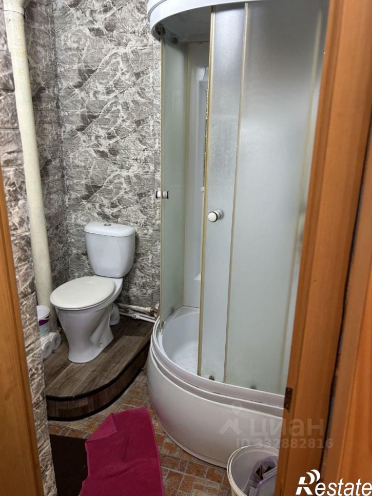 2-комн квартира Социалистическая улица, 123/1,  д. 123/1