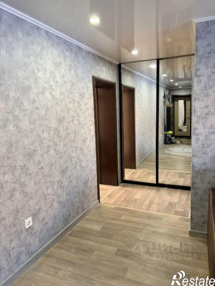 3-комн квартира Центральный мкр, 48/1,  д. 48/1