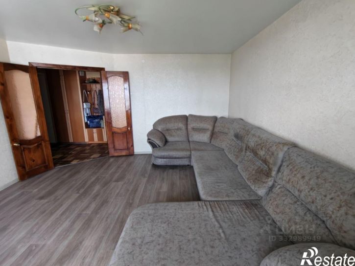 3-комн квартира ул 8 микрорайон, 1/2,  д. 1/2