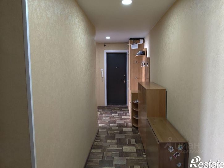 3-комн квартира ул 8 микрорайон, 1/2,  д. 1/2
