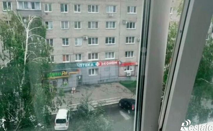 3-комн квартира ул Космонавтов, 12,  д. 12