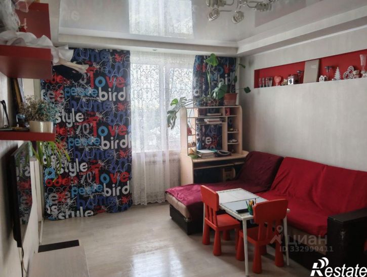 4-комн квартира Барнаул, улица Антона Петрова