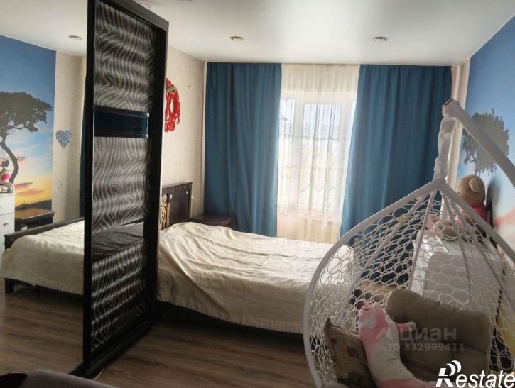 4-комн квартира Барнаул, улица Антона Петрова