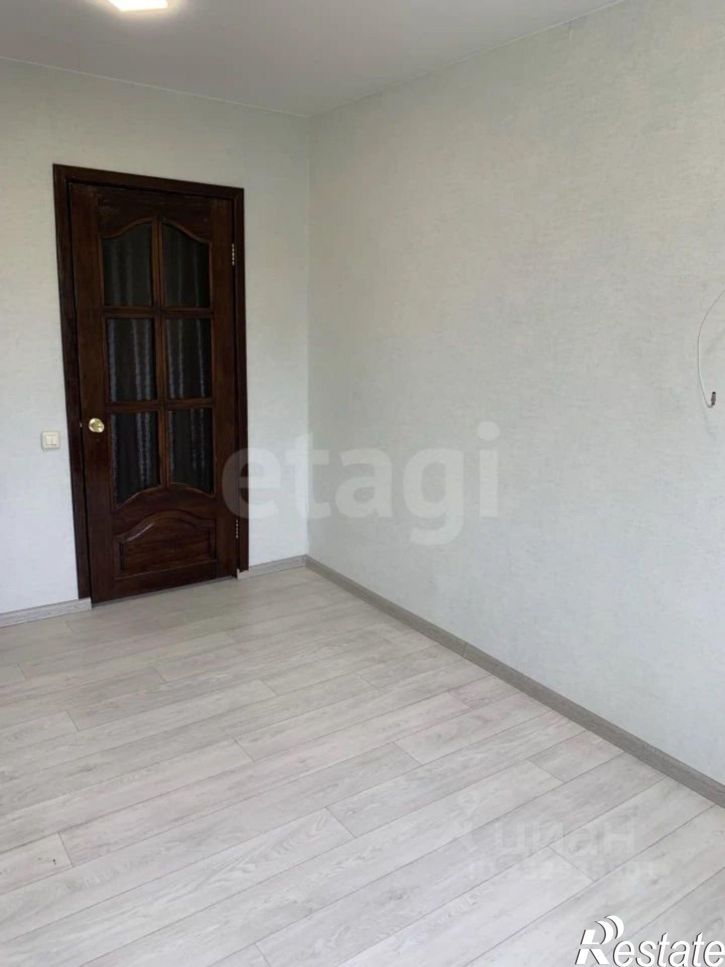2-комн квартира улица Космонавтов, 19,  д. 19