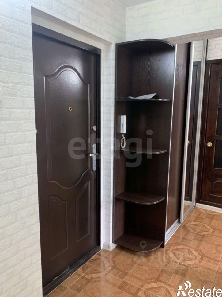 2-комн квартира улица Космонавтов, 19,  д. 19