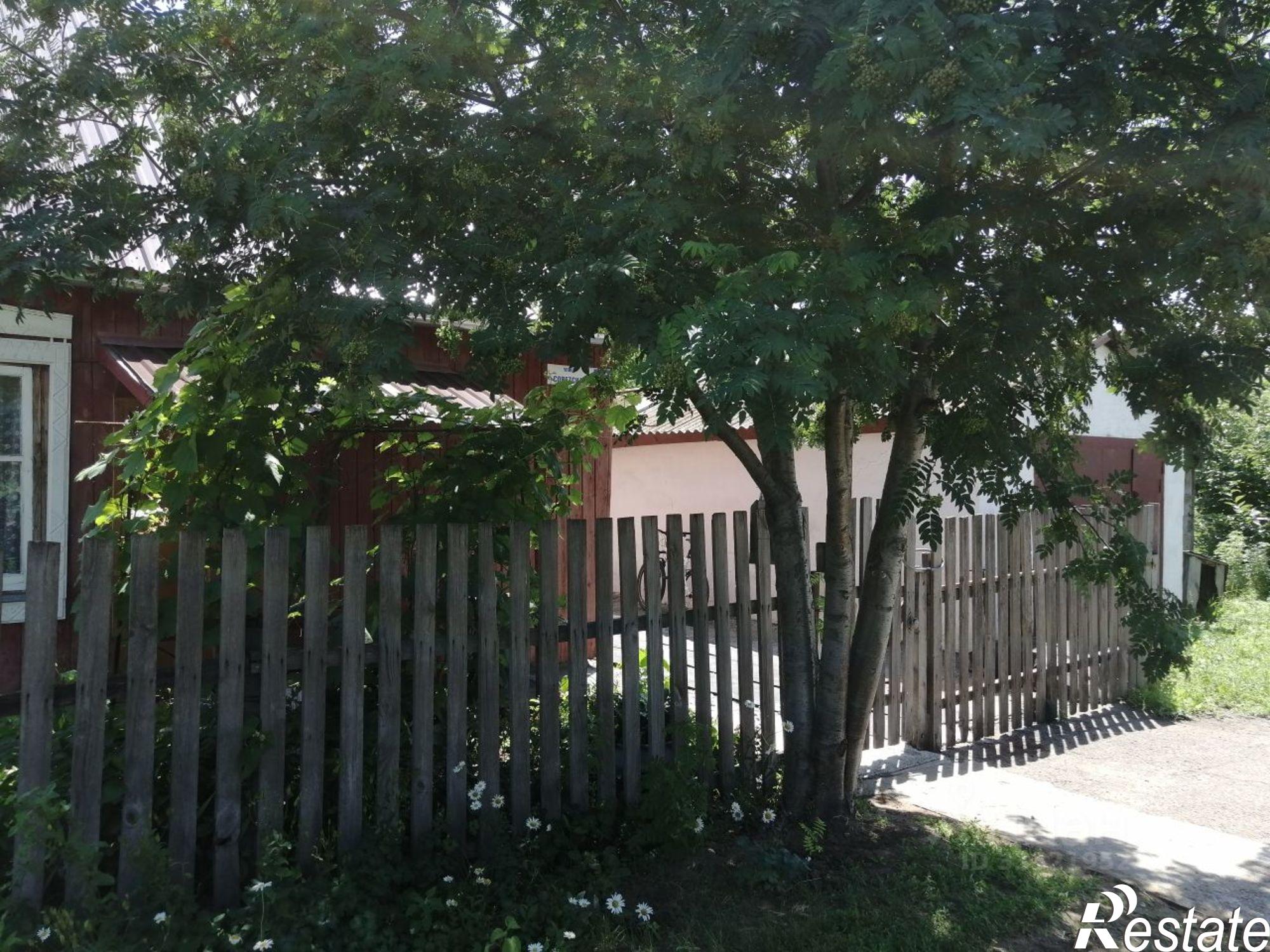 Купить дачу, дом, коттедж за 4 000 000 рублей на пер Кирова, 4б