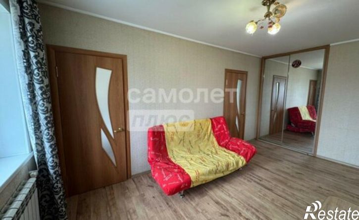 4-комн квартира ул Осипенко, 140,  д. 140