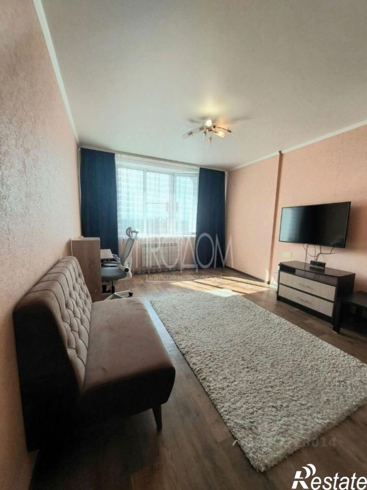 1-комн квартира ул 7 микрорайон, 5,  д. 5