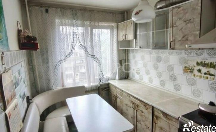 3-комн квартира улица Металлургов, 15,  д. 15