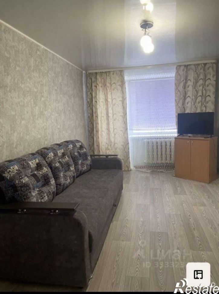 2-комн квартира Яровое, улица 40 лет Октября, 7