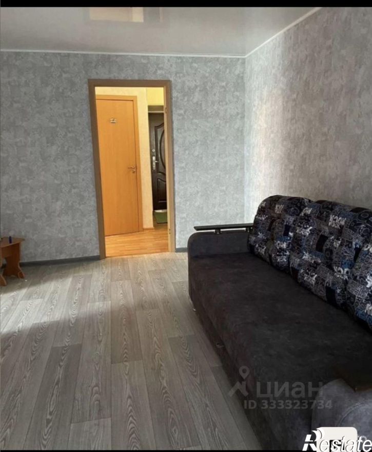 2-комн квартира Яровое, улица 40 лет Октября, 7