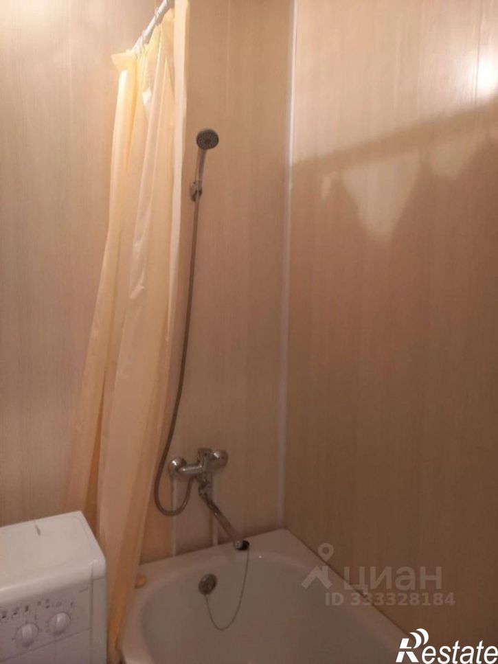 1-комн квартира улица Анатолия, 98,  д. 98