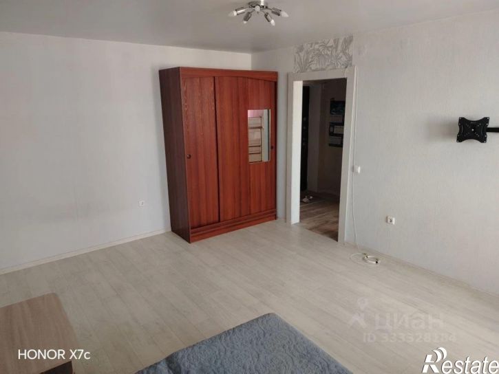 1-комн квартира улица Анатолия, 98,  д. 98