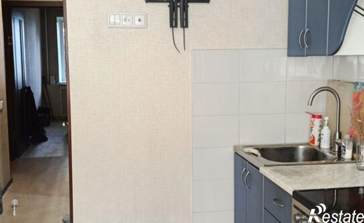3-комн квартира ул 7 микрорайон, 18,  д. 18