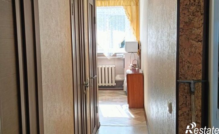 3-комн квартира ул 7 микрорайон, 18,  д. 18