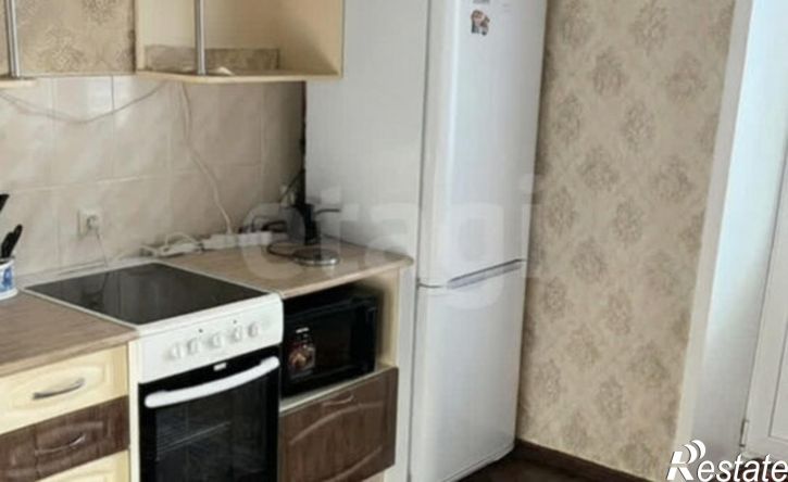 1-комн квартира ул 8 микрорайон, 21,  д. 21