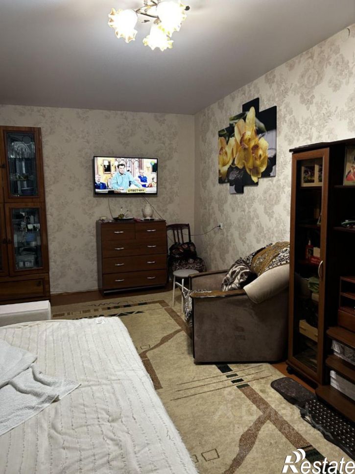 1-комн квартира улица Анатолия, 37,  д. 37