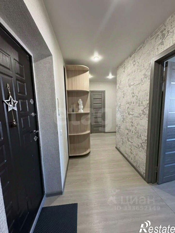 2-комн квартира улица Анатолия, 92,  д. 92