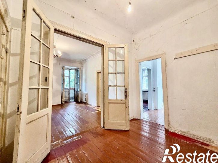 2-комн квартира Комсомольская улица, 122,  д. 122