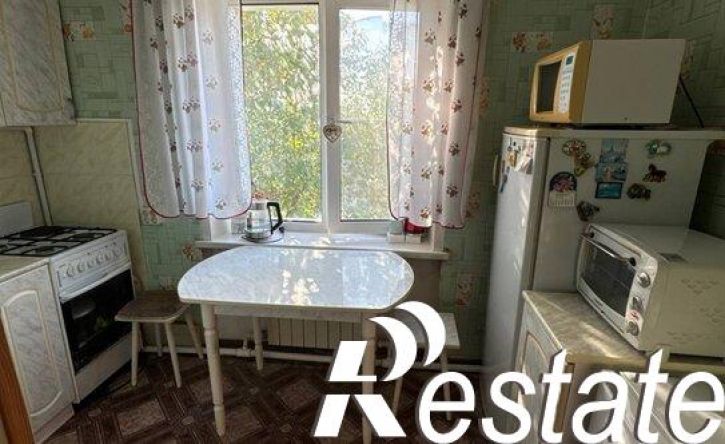 2-комн квартира улица Кирова, 103,  д. 103