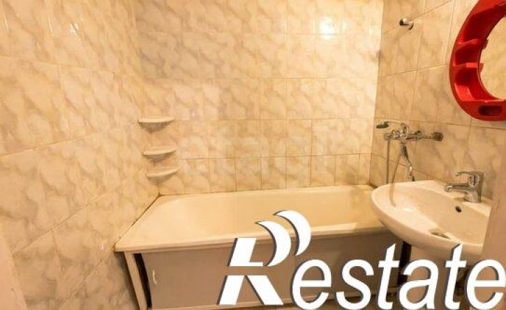 2-комн квартира улица Космонавтов, 24,  д. 24