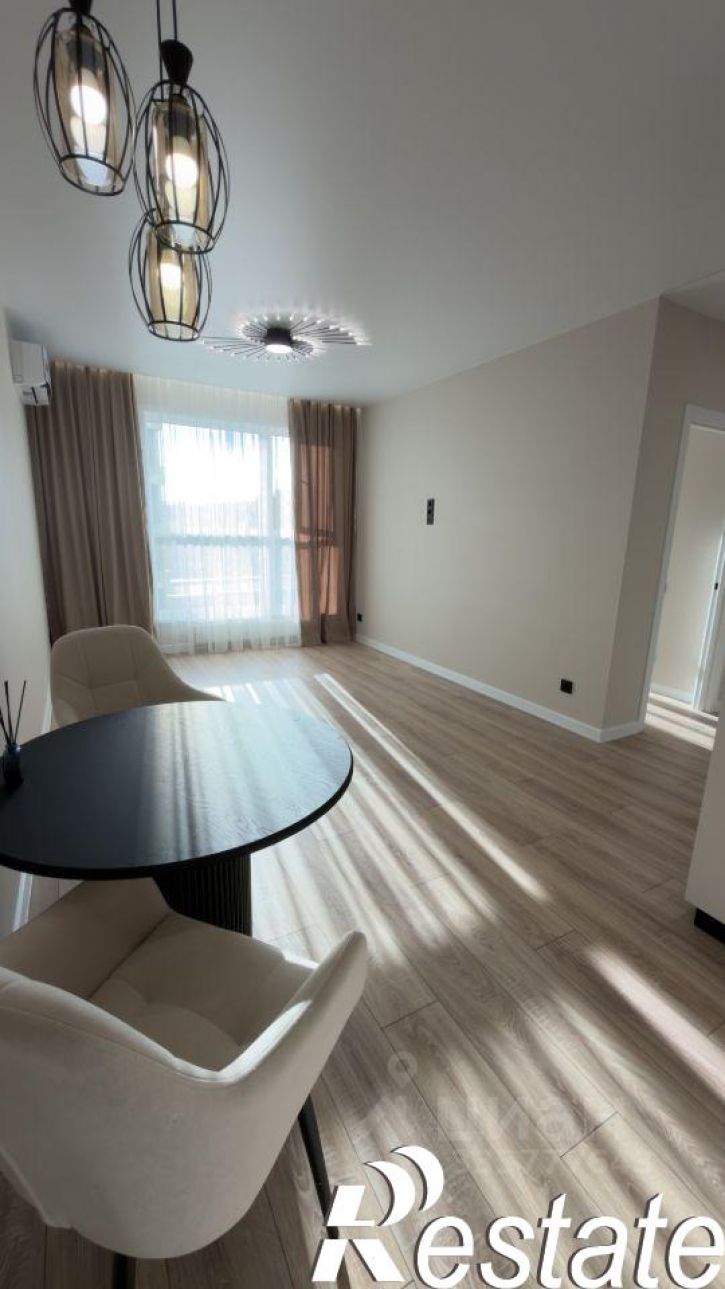 2-комн квартира Южный тракт, 15 к4,  д. 15 к4