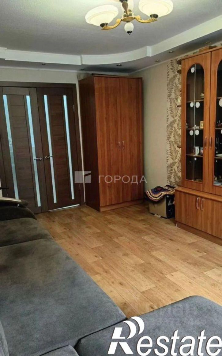 3-комн квартира ул 7 микрорайон, 18,  д. 18