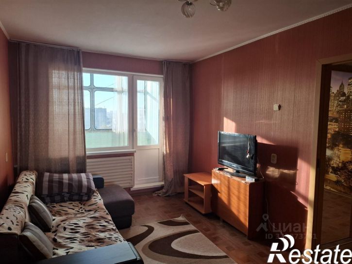2-комн квартира ул 7 микрорайон, 13,  д. 13