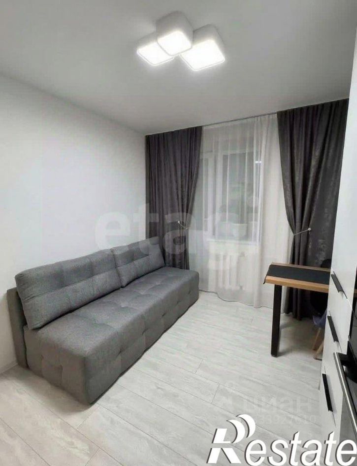 1-комн квартира улица Анатолия, 90,  д. 90