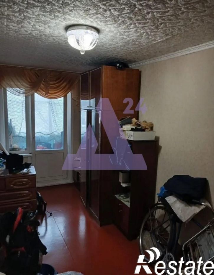 3-комн квартира улица 7 микрорайон, дом 13