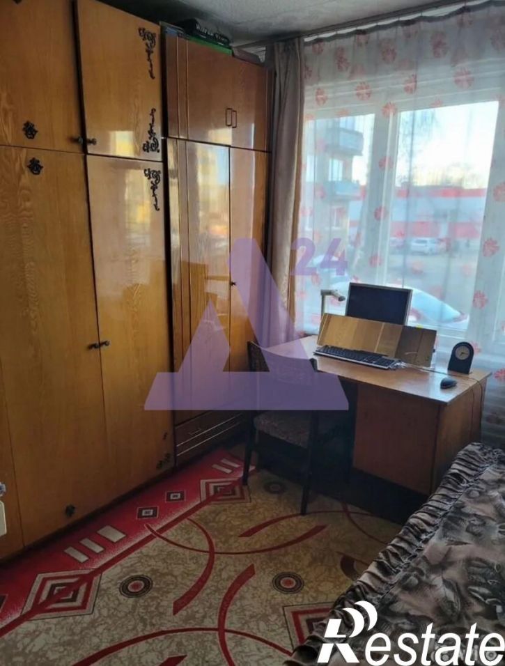 3-комн квартира улица 7 микрорайон, дом 13